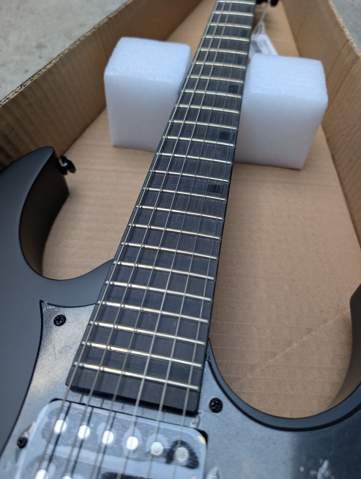 Guitarra Eléctrica Ibanez Grgr131ex-bkf (black Flat)