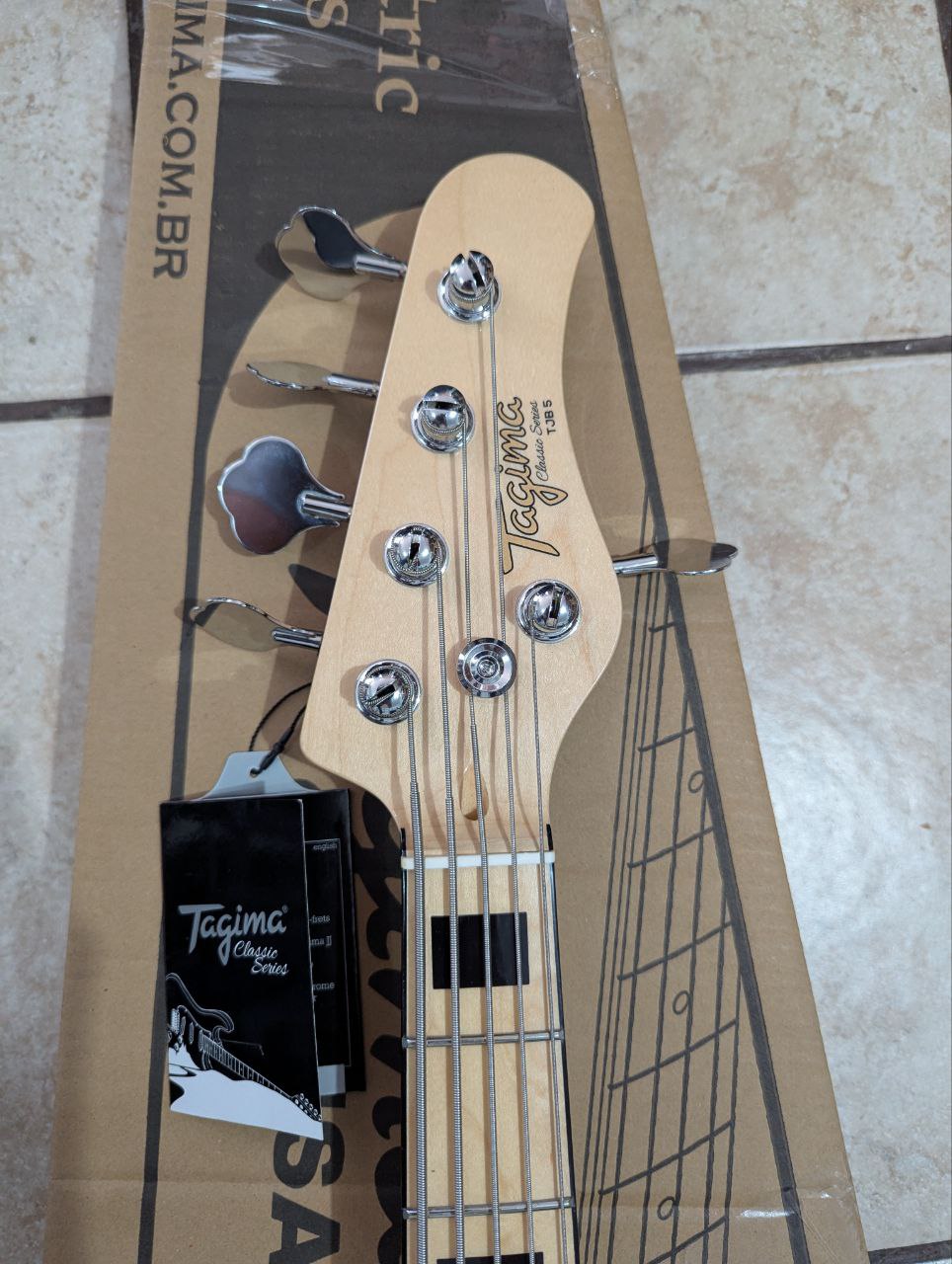 Bajo Electrico Tagina Classic Series TJB-5 bk Jazz bass 5 cuerdas