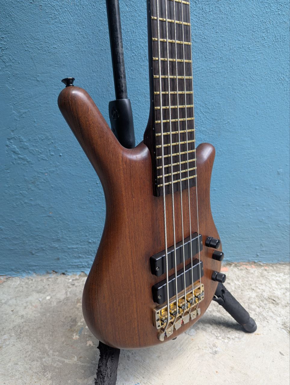 Bajo Warwick Thumb Bolt-On, Broad Neck