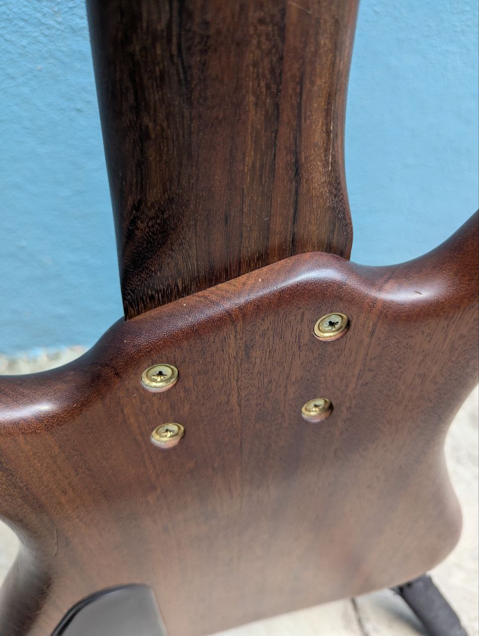 Bajo Warwick Thumb Bolt-On, Broad Neck