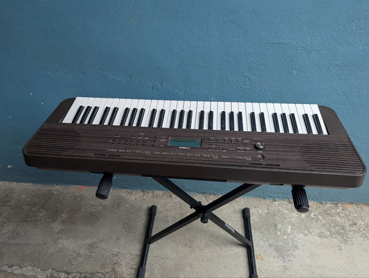 Teclado Yamaha PSR e360