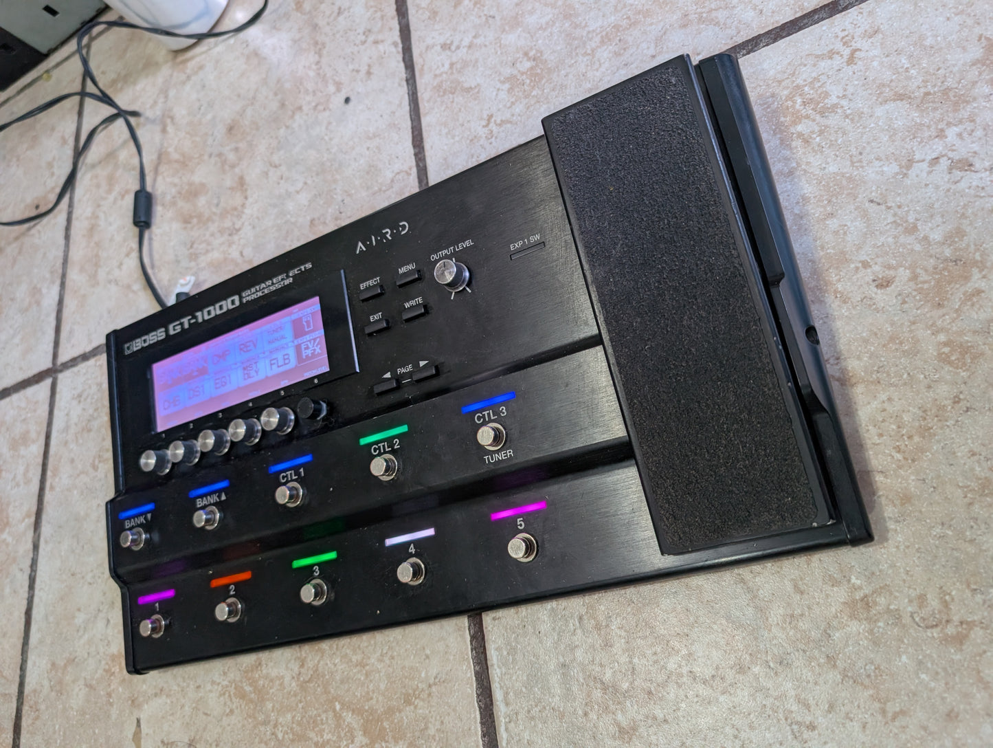 Procesador De Efectos Boss Gt 1000 Para Guitarra O Bajo