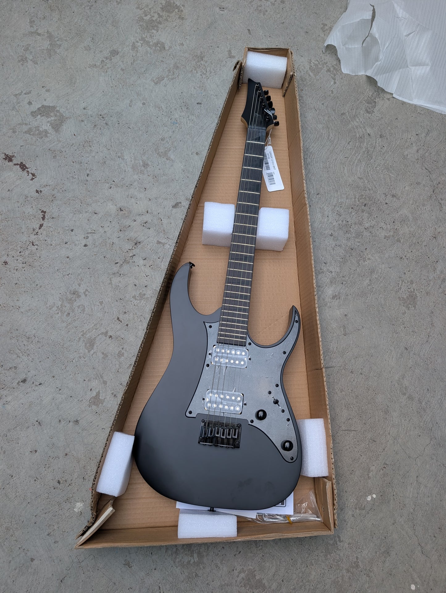 Guitarra Eléctrica Ibanez Grgr131ex-bkf (black Flat)