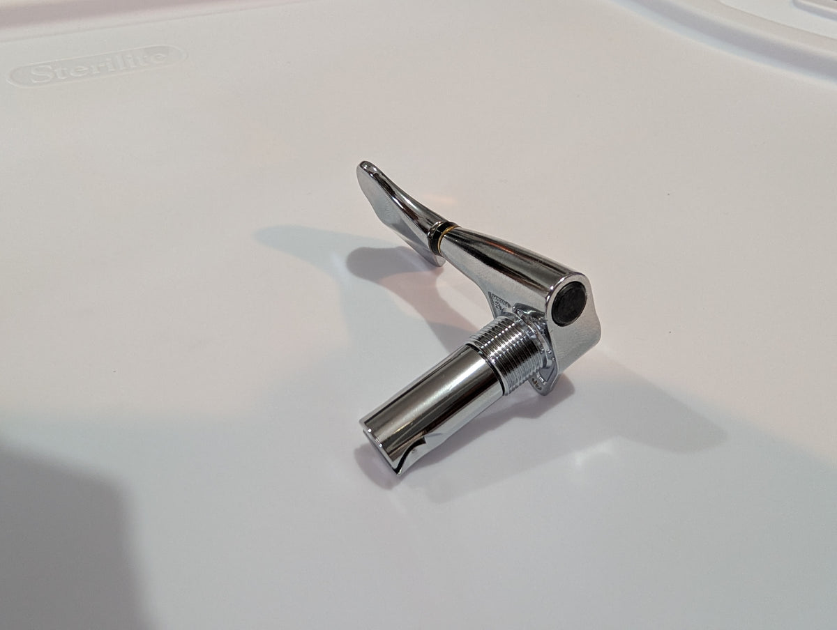 Clavija Individual Gotoh GB707 Cromo - Lado Izquierdo