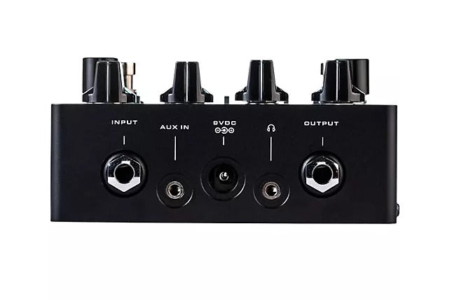 Pedal de efectos combinado Darkglass Luminal Booster Ultra Compression y Harmonic Boost, color negro