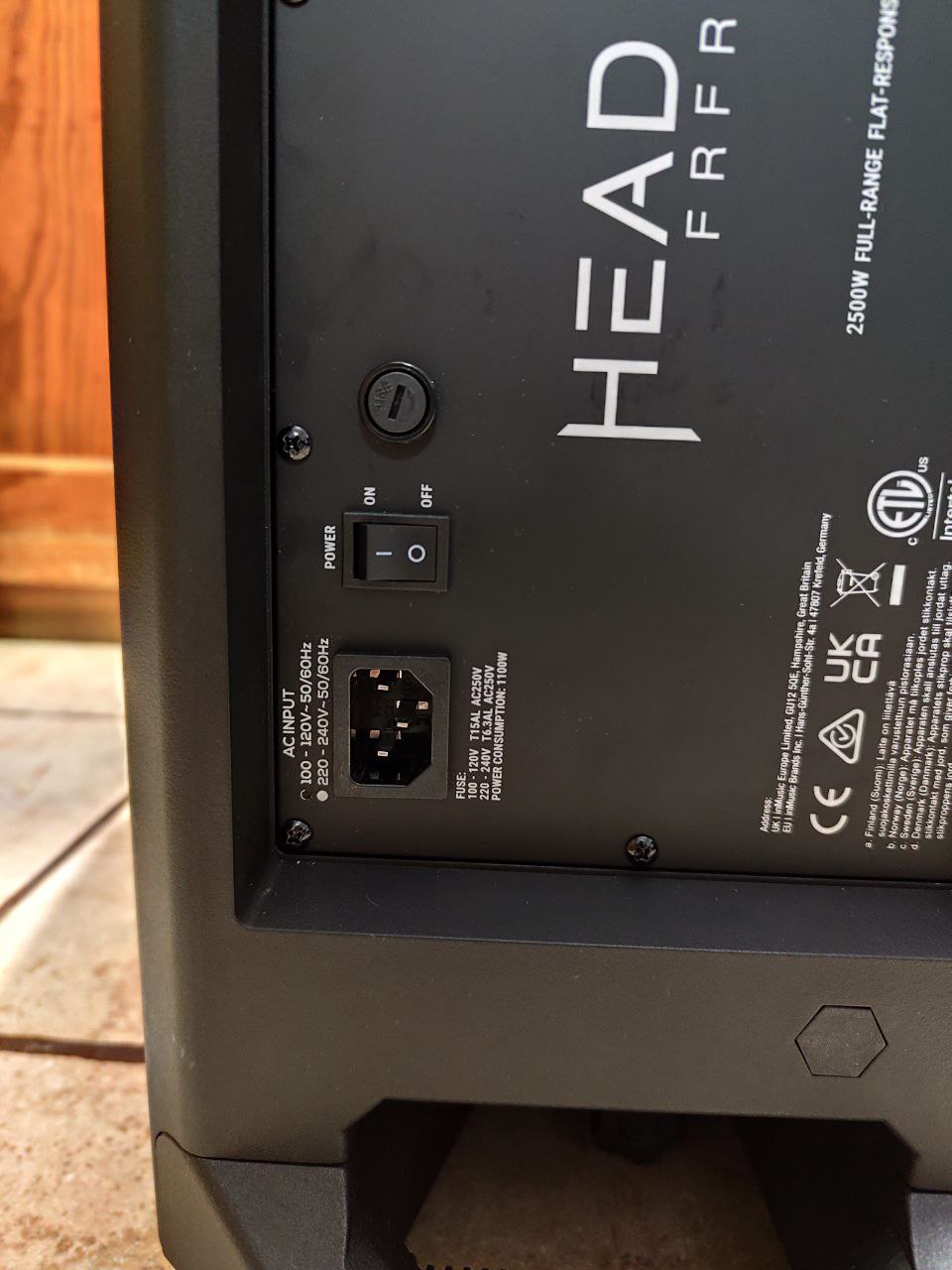 Bocina amplificada Headrush FRFR-112