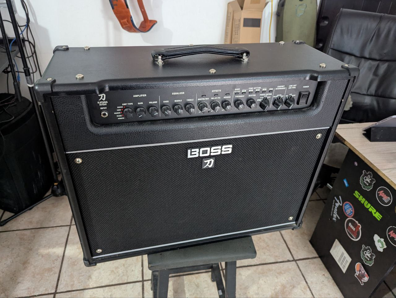 Amplificador para Guitarra BOSS Katana 100 Artist
