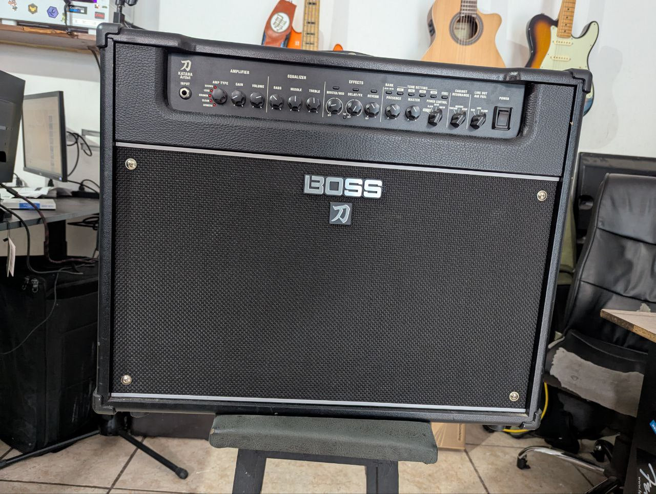 Amplificador para Guitarra BOSS Katana 100 Artist