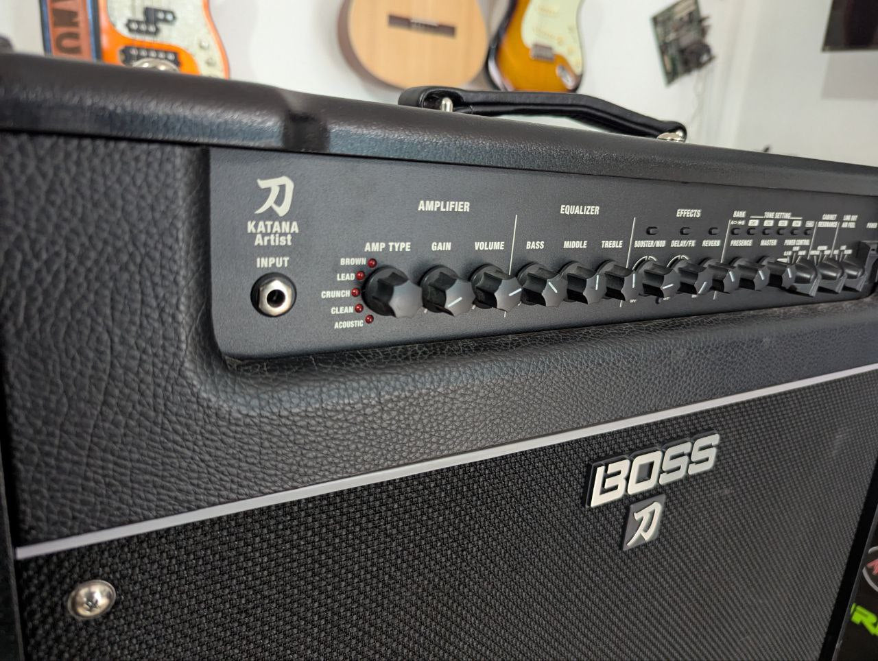 Amplificador para Guitarra BOSS Katana 100 Artist