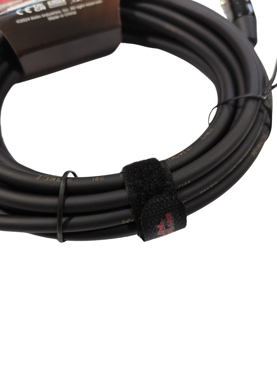 Cable Profesional Kirlin MPC-472B/BK 20FT – 6 metros, Plug Recto a Plug Recto, Alta Fidelidad para Guitarra, Bajo o Teclado Conectores Metálicos Reforzados