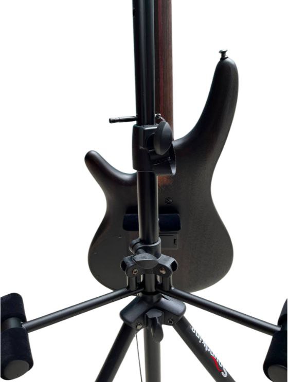 Base Profesional para Guitarra y Bajo – Soporte Triple Estable y Resistente para Instrumentos Eléctricos y Acústicos soundking