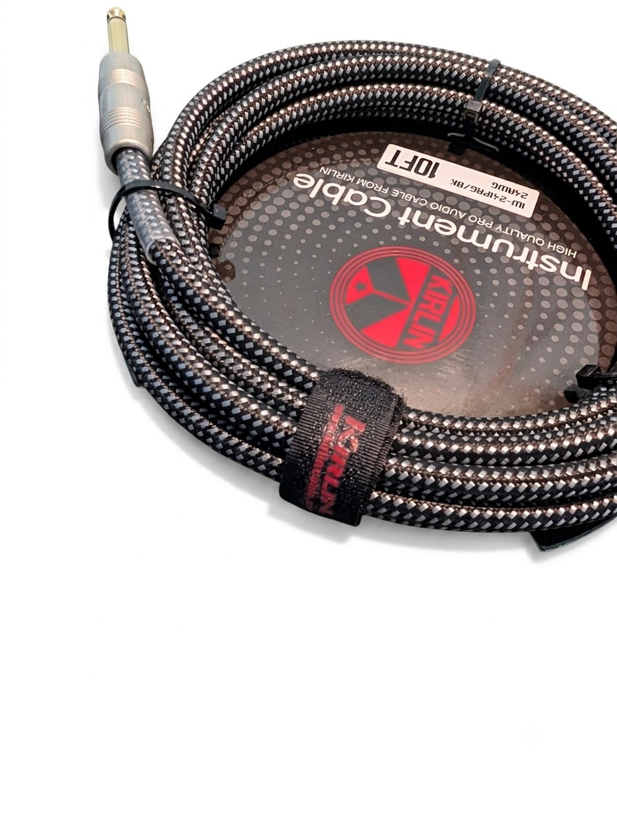 CABLE NEGRO MARCA KIRLIN TEJIDO EN MALLA FLEXIBLE DE 3 METROS PARA INSTRUMENTO, CONECTORES METALICOS DE 1/4
